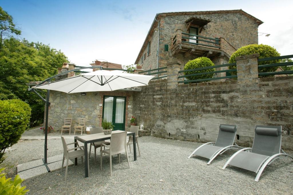 Agriturismo Casale Le Crete Акуапенденте Екстериор снимка