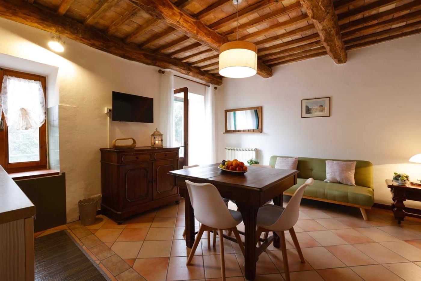 Agriturismo Casale Le Crete Акуапенденте Екстериор снимка