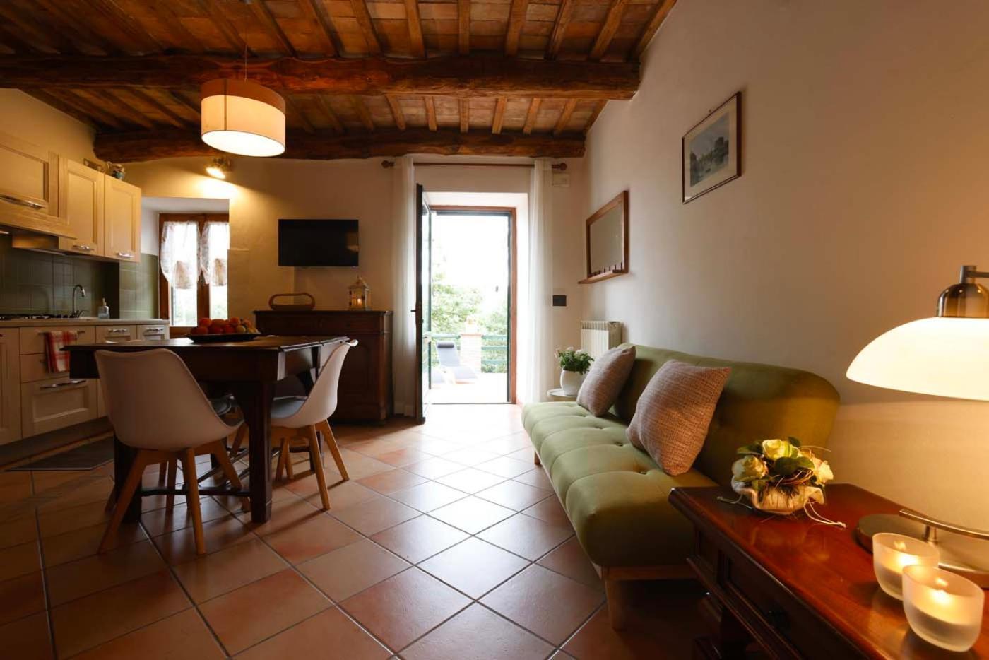 Agriturismo Casale Le Crete Акуапенденте Екстериор снимка