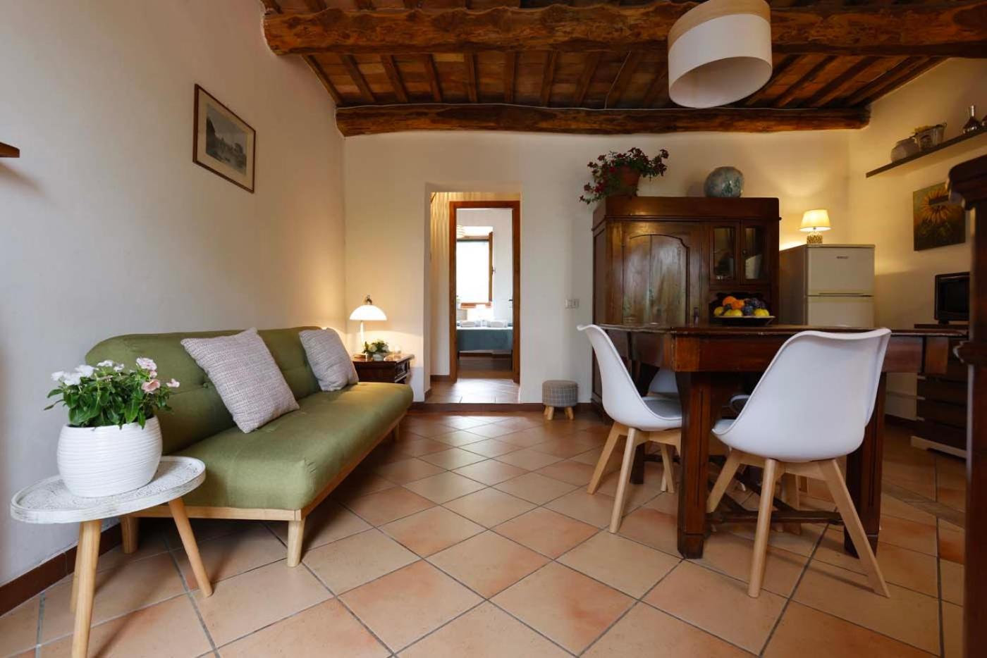 Agriturismo Casale Le Crete Акуапенденте Екстериор снимка